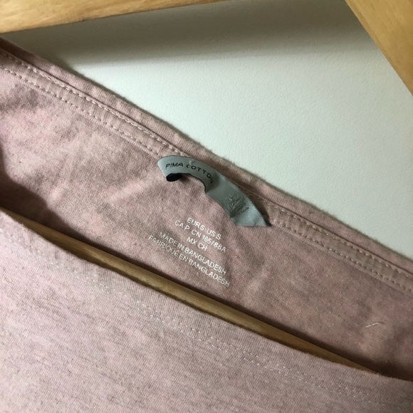 H&M 3/4 Sleeve top - Picture 2 of 2